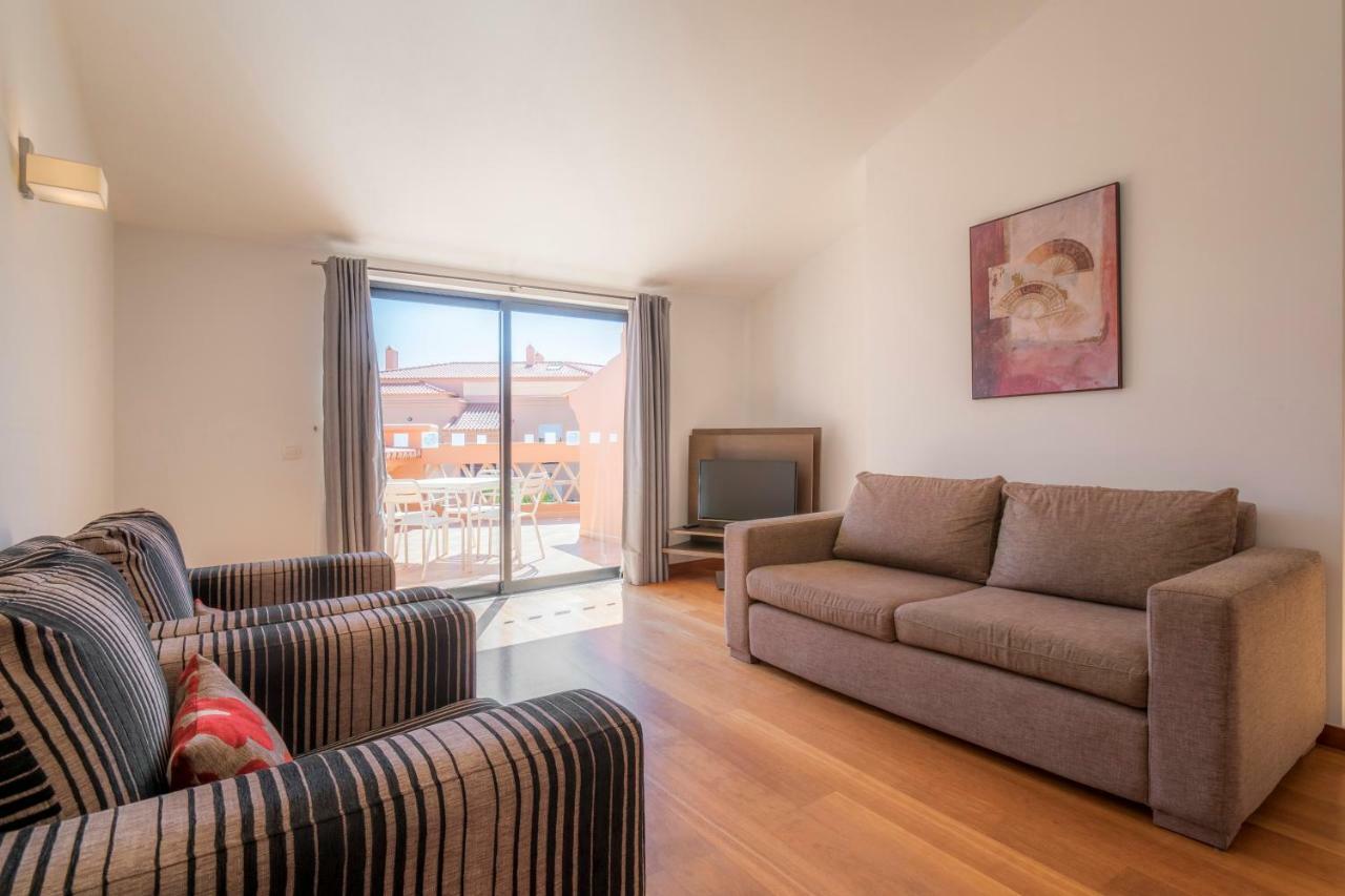 Luz Casas- Bayluz Apart,Pool,Beach, Tennis, Wifi,Aircon Bagian luar foto